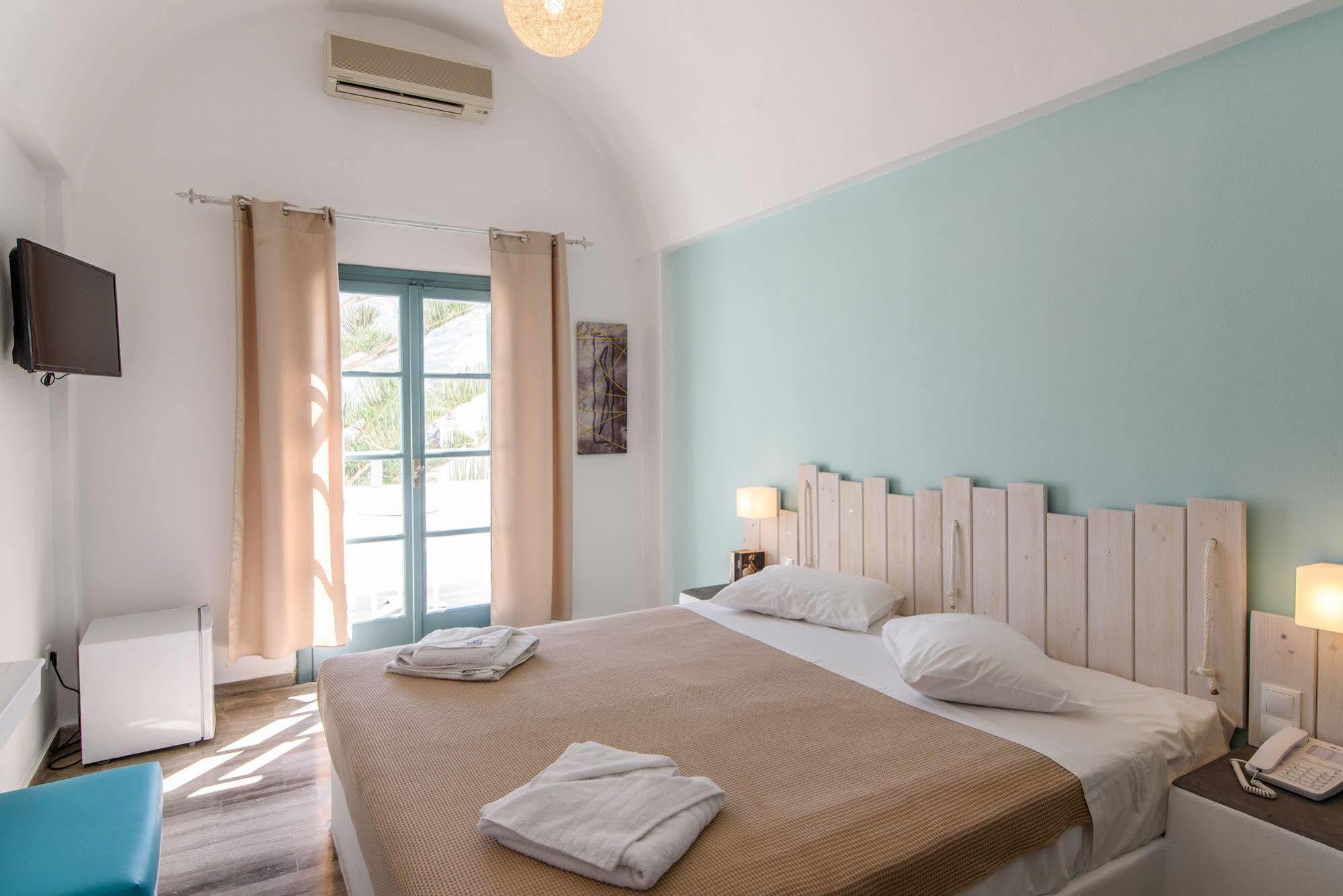 Iris Boutique Hotel Kamári Kültér fotó