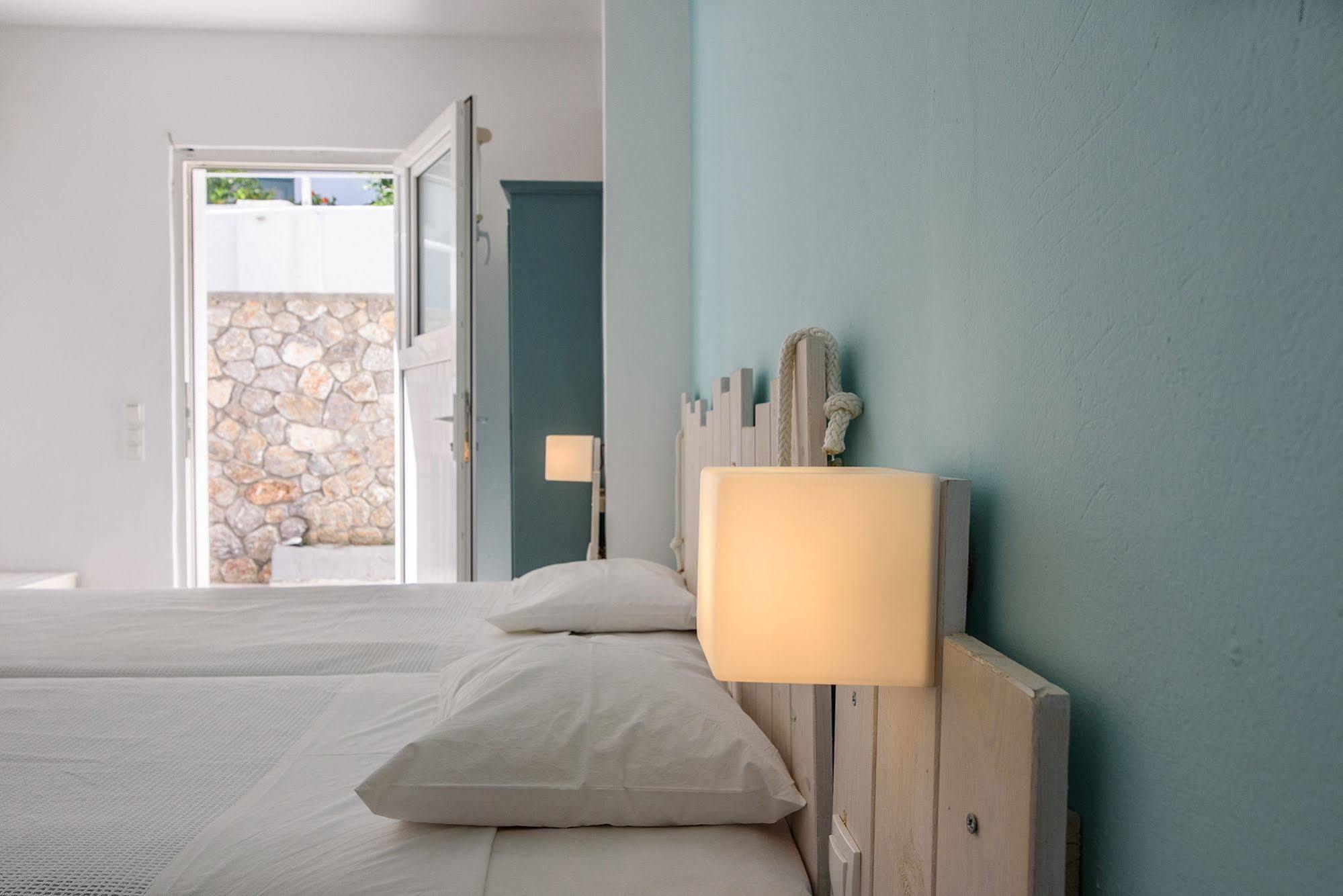 Iris Boutique Hotel Kamári Kültér fotó