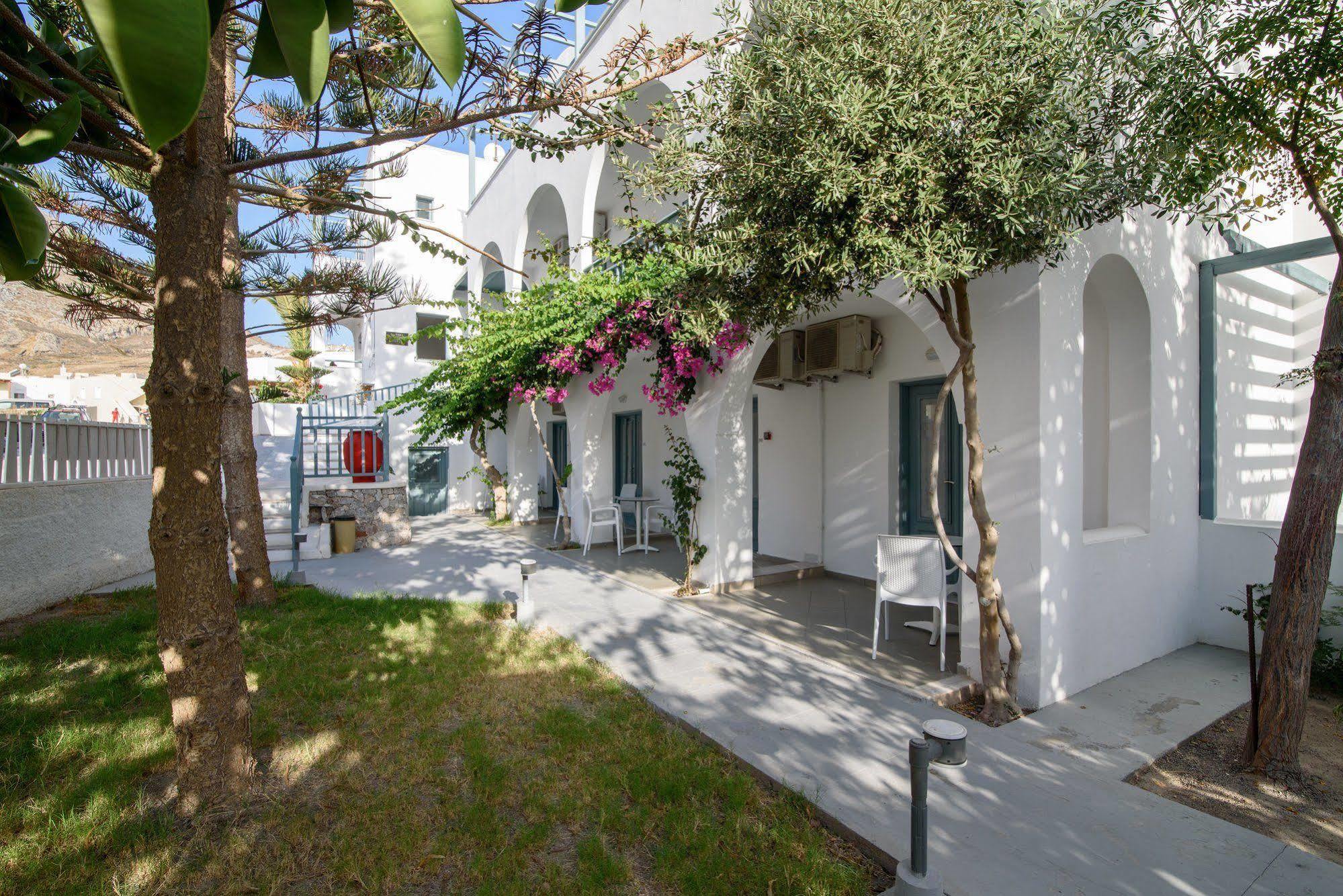 Iris Boutique Hotel Kamári Kültér fotó