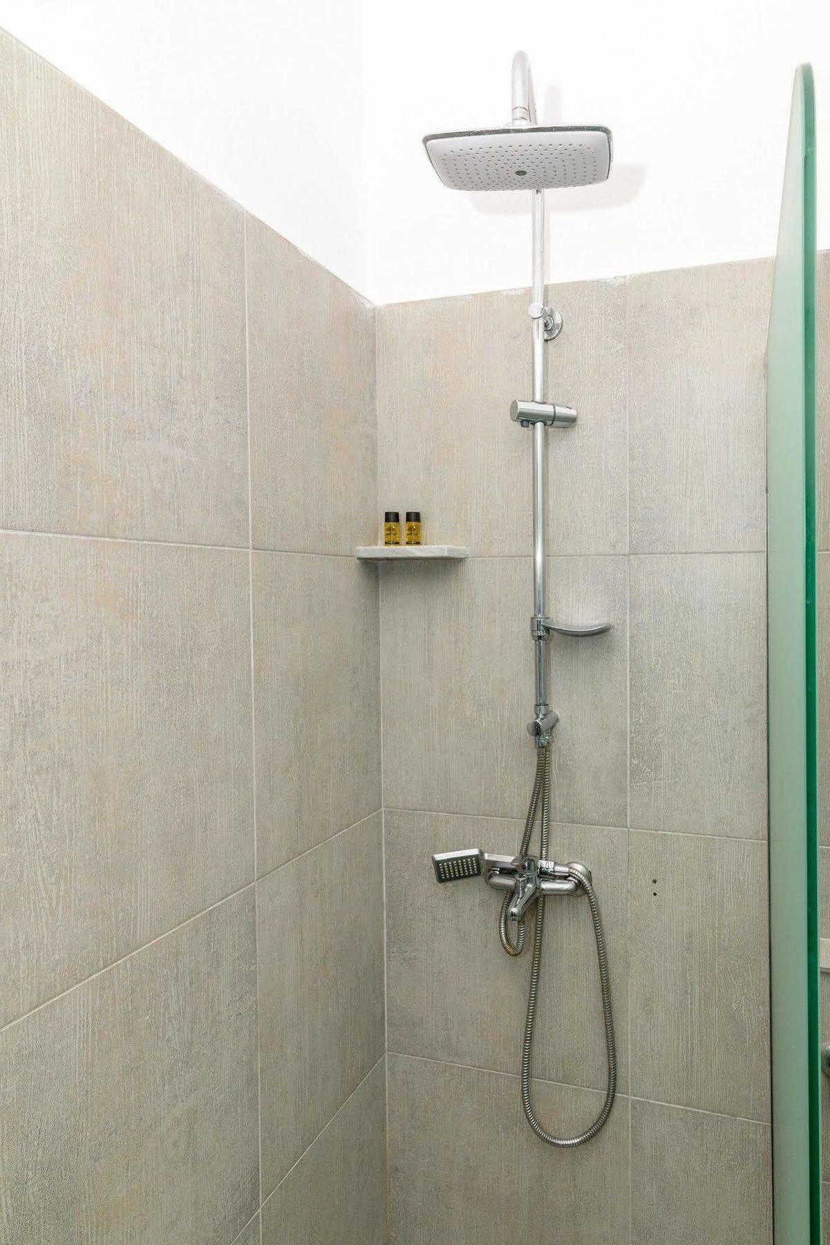 Iris Boutique Hotel Kamári Kültér fotó