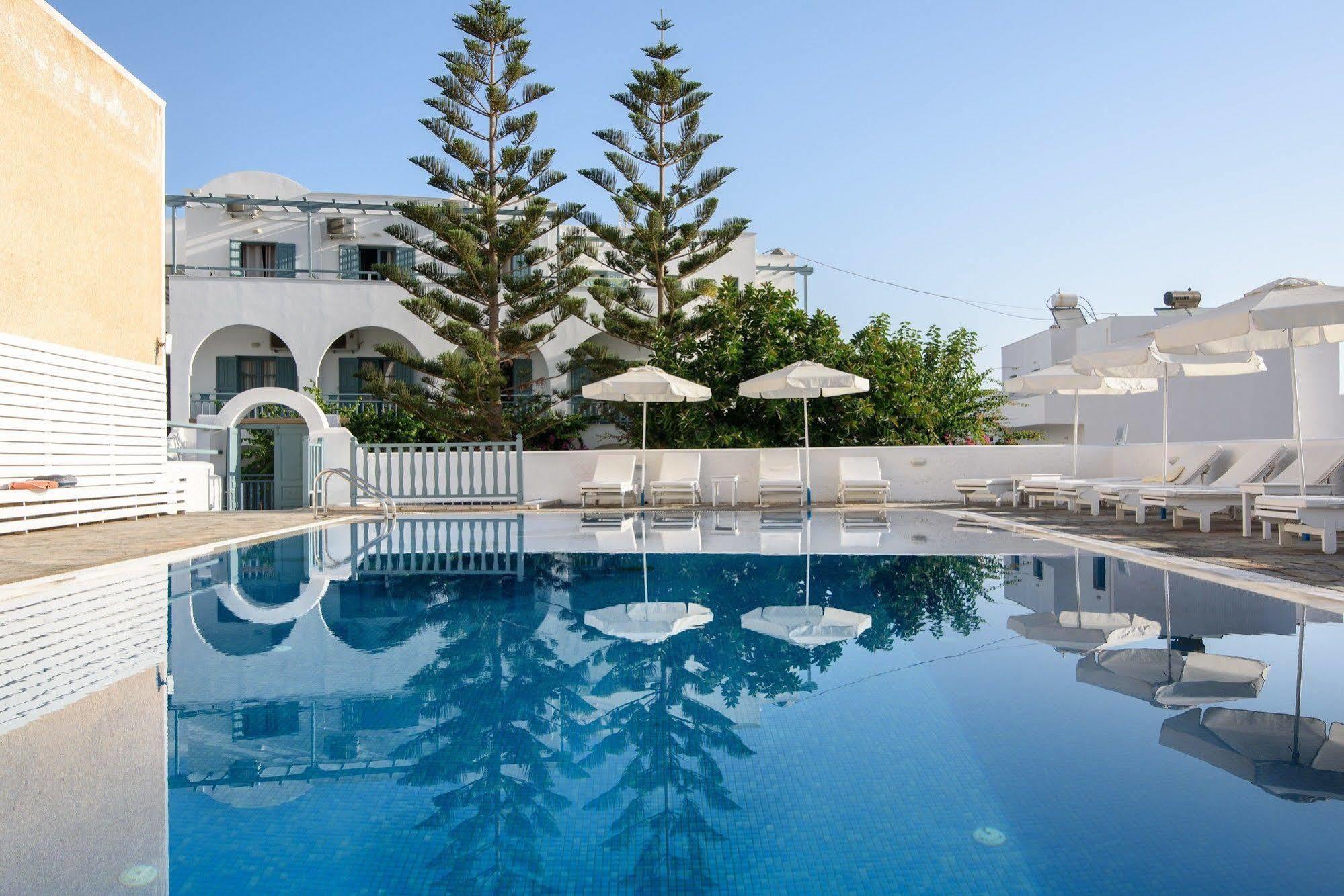 Iris Boutique Hotel Kamári Kültér fotó